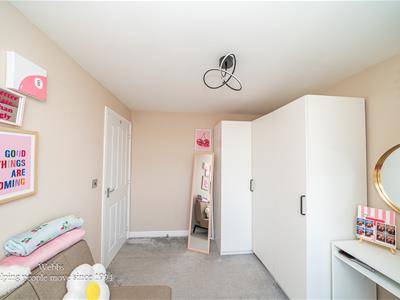 Picture 18